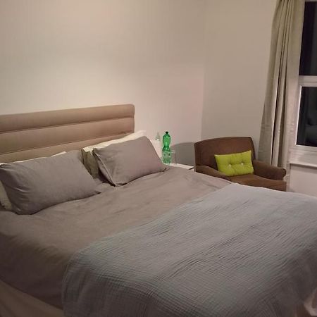 Regent Serviced Suites 唐克斯特 外观 照片